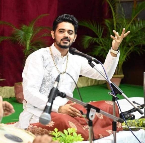 Vocalist Shri. Gandhar Deshpande