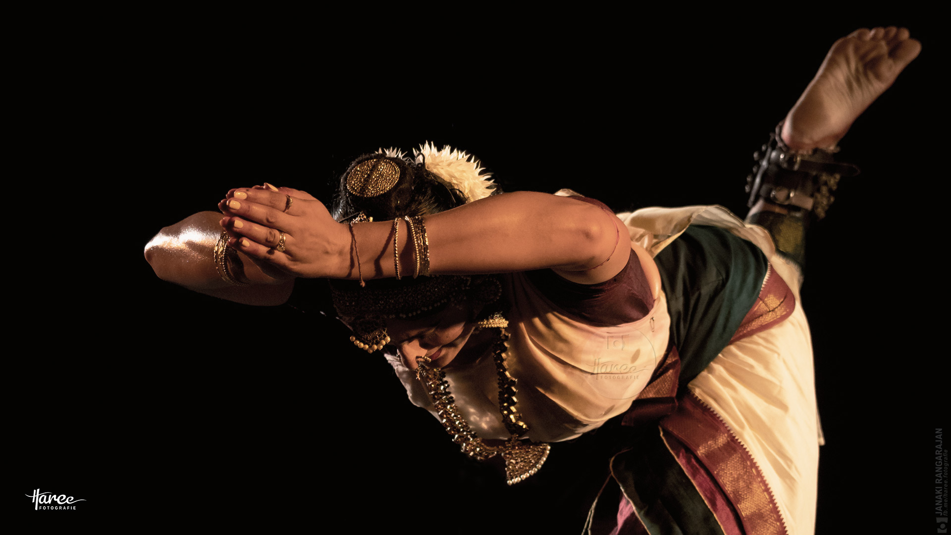 Bharatanatyam by Janaki Rangarajan