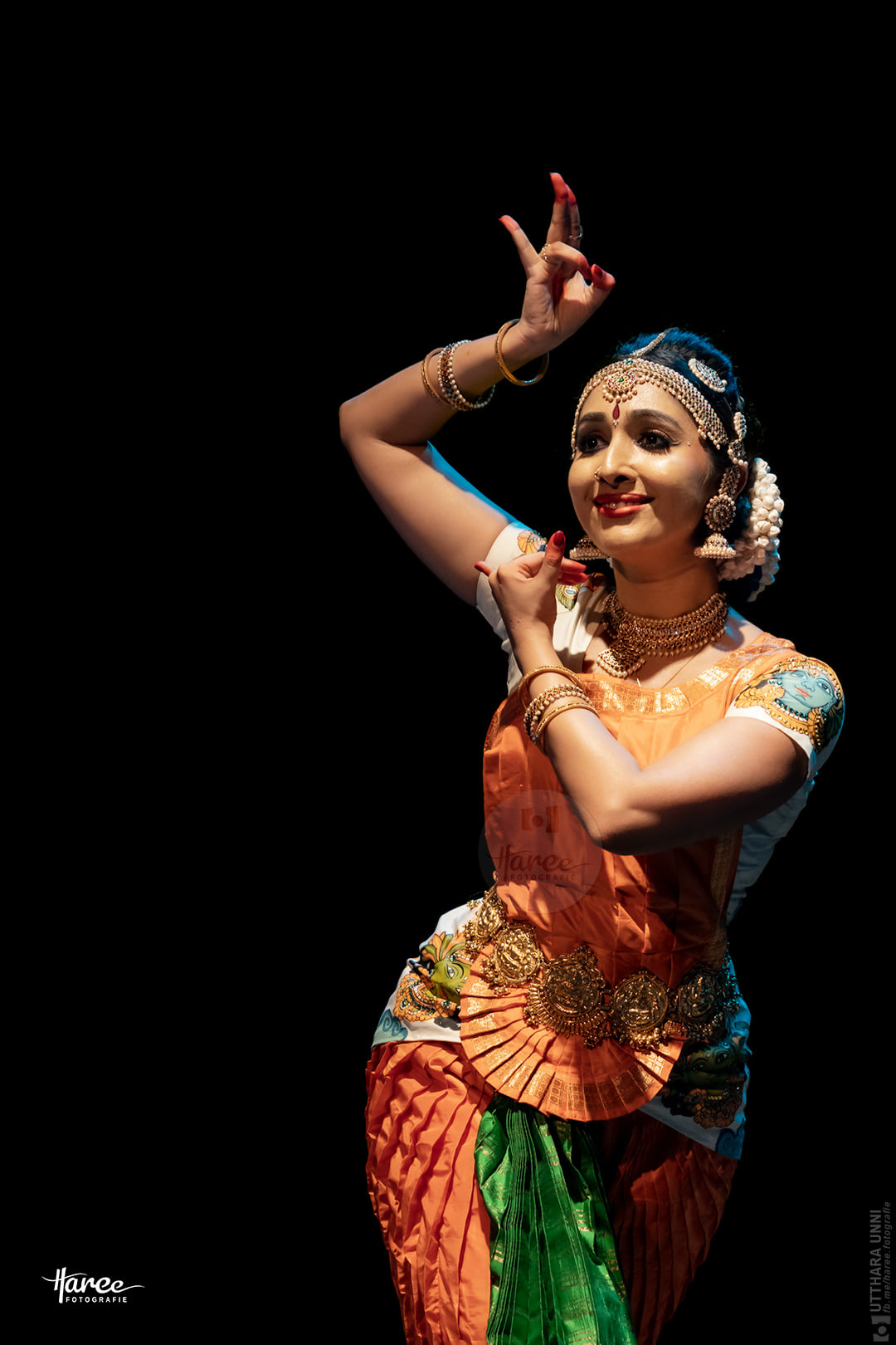 Bharatanatyam by Utthara Unni