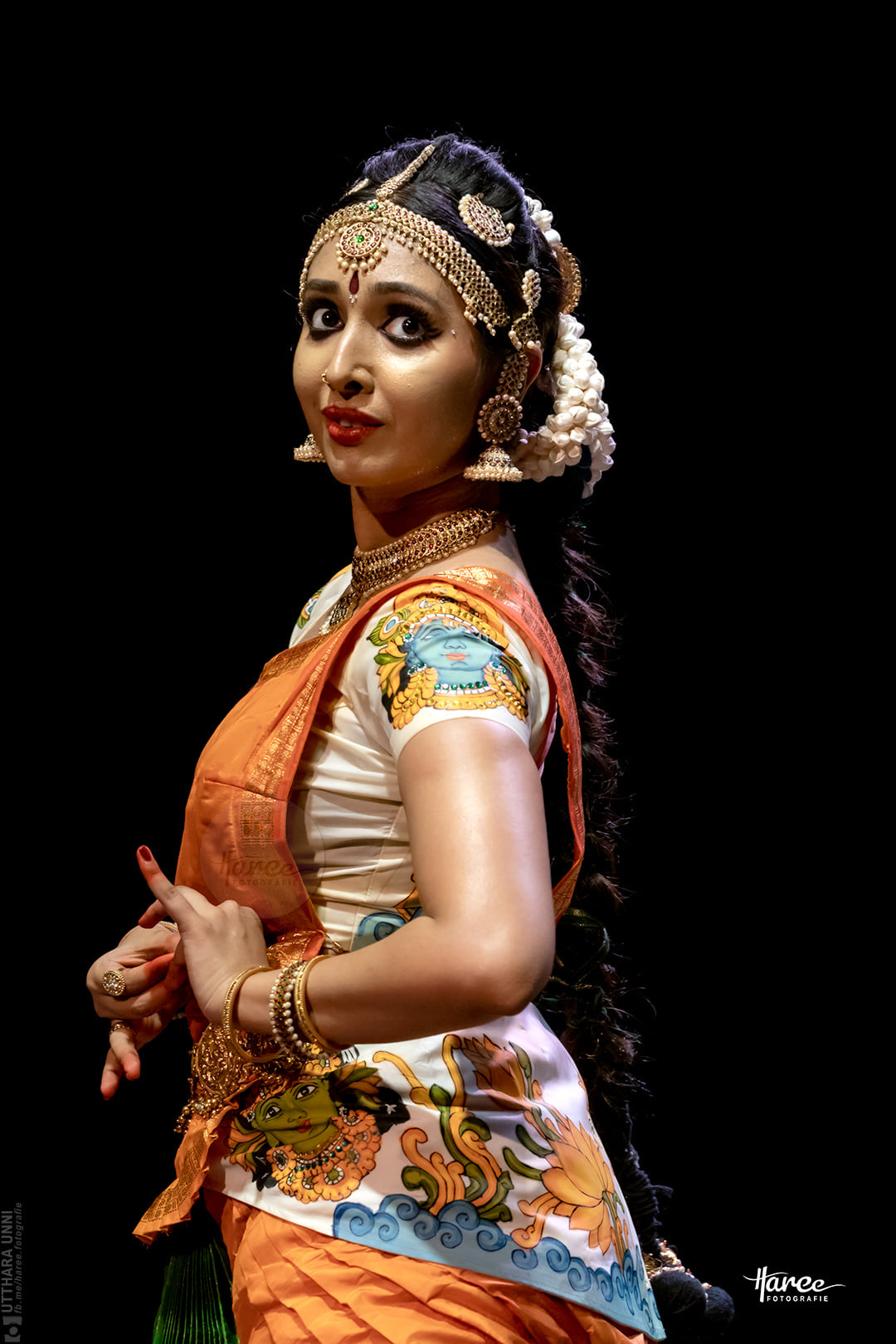 Bharatanatyam by Utthara Unni